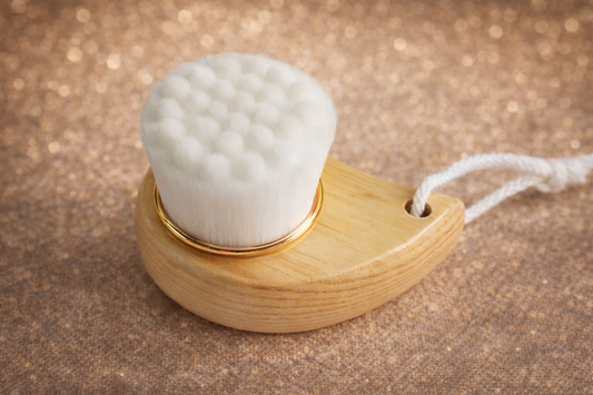 Facial Brush with Bamboo Handle